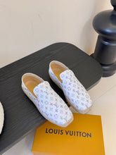 China Replica LV Women Shoes 108usd Only
